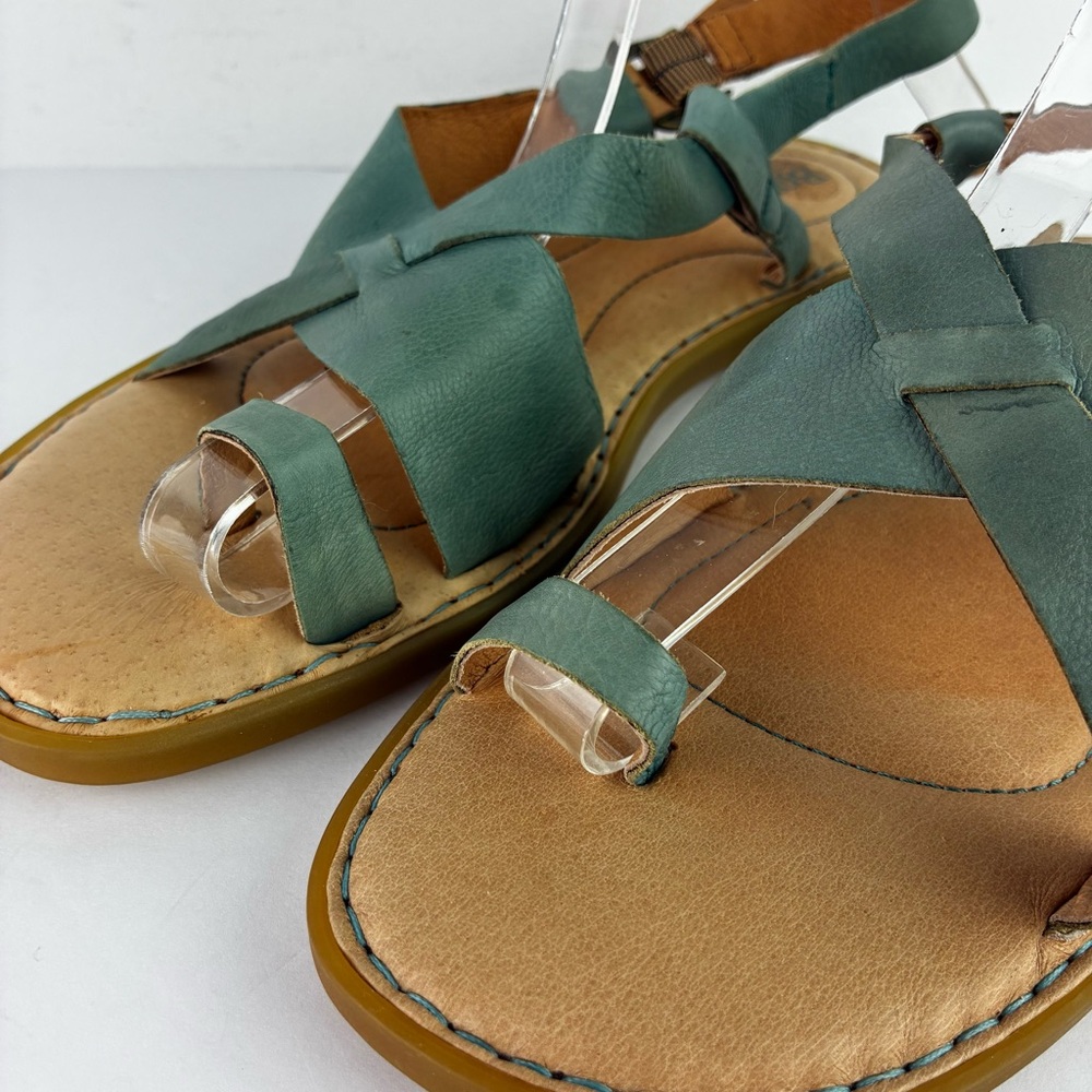 Born Inya Leather Toe Loop Sandals - image 3